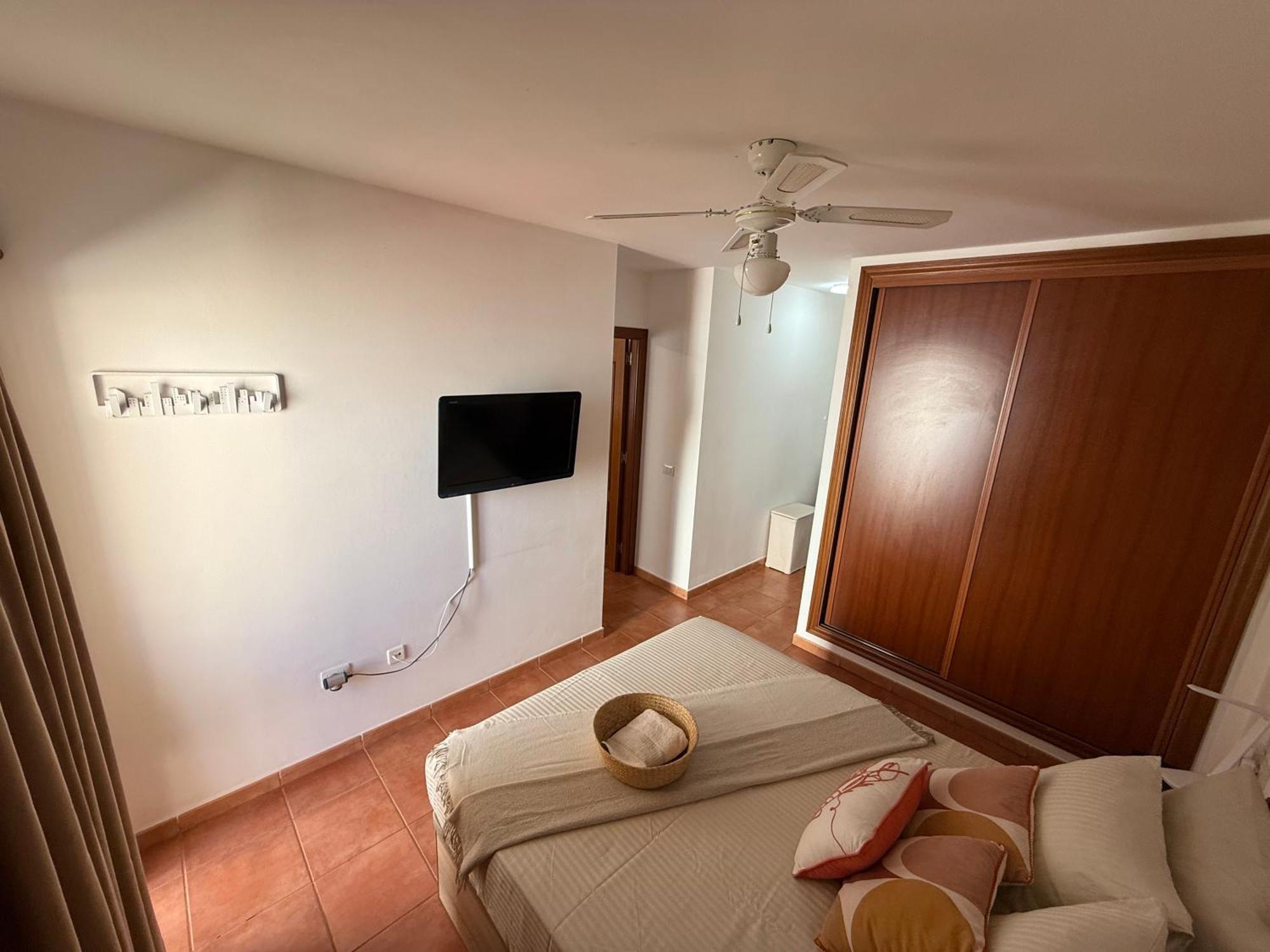 Apartamento Brisas Del Sur - Oasis Tenerife Sur Playa de San Juan  Dış mekan fotoğraf