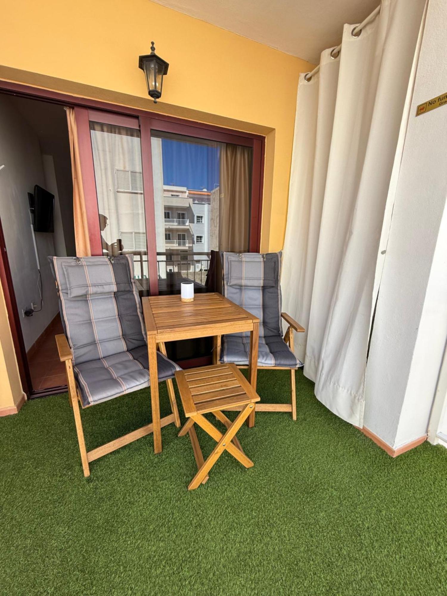 Apartamento Brisas Del Sur - Oasis Tenerife Sur Playa de San Juan  Dış mekan fotoğraf